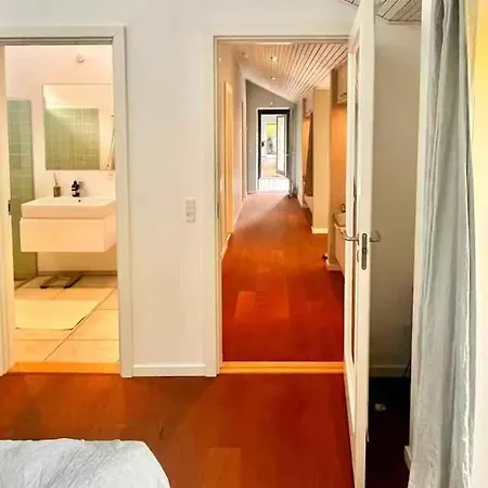 Family-friendly Beachside *
